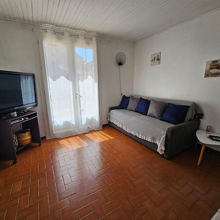 Apartmán Location Saisonniere Coursan Exteriér fotografie